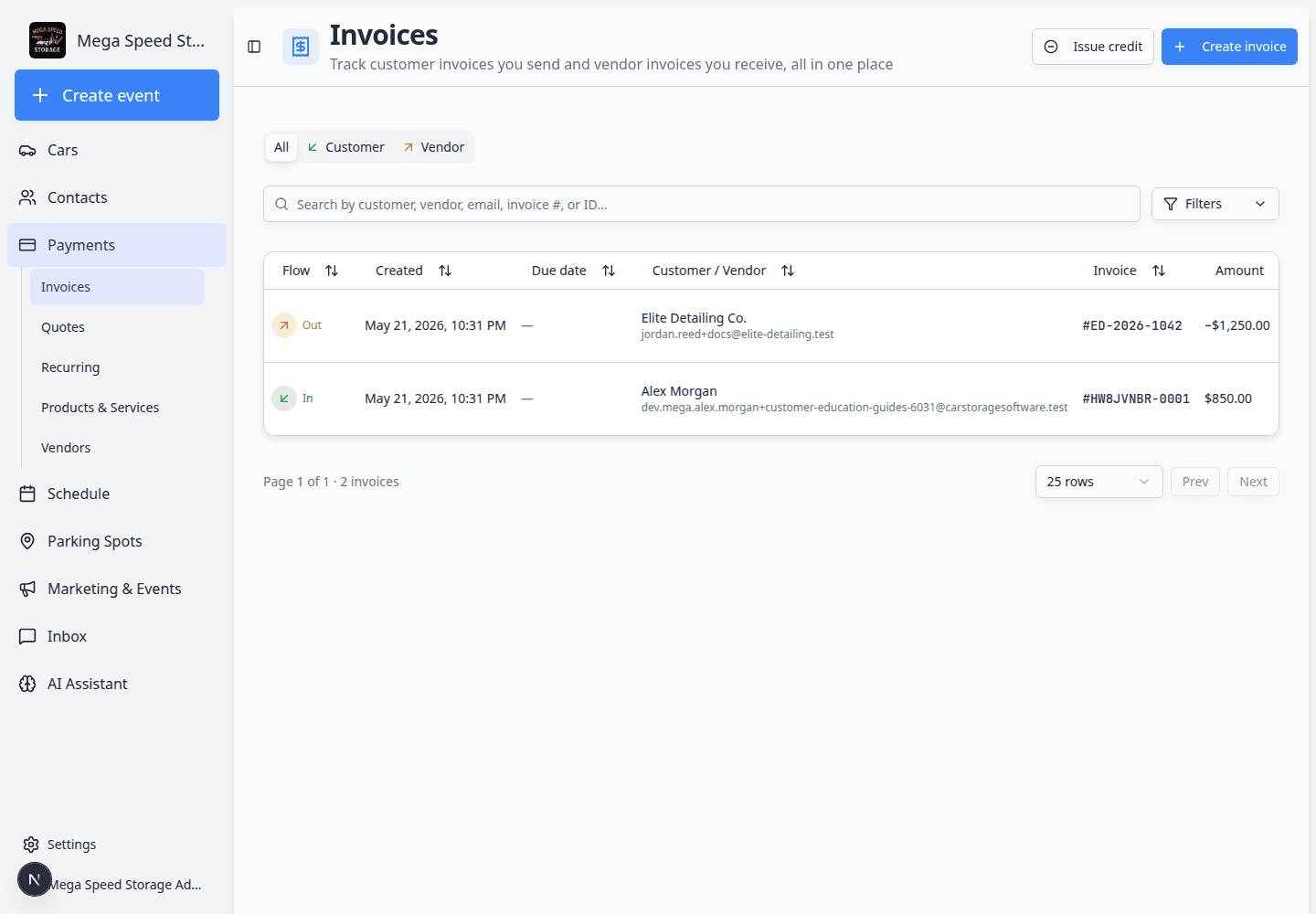 Invoices list with Customer tab selected showing invoice statuses and amounts